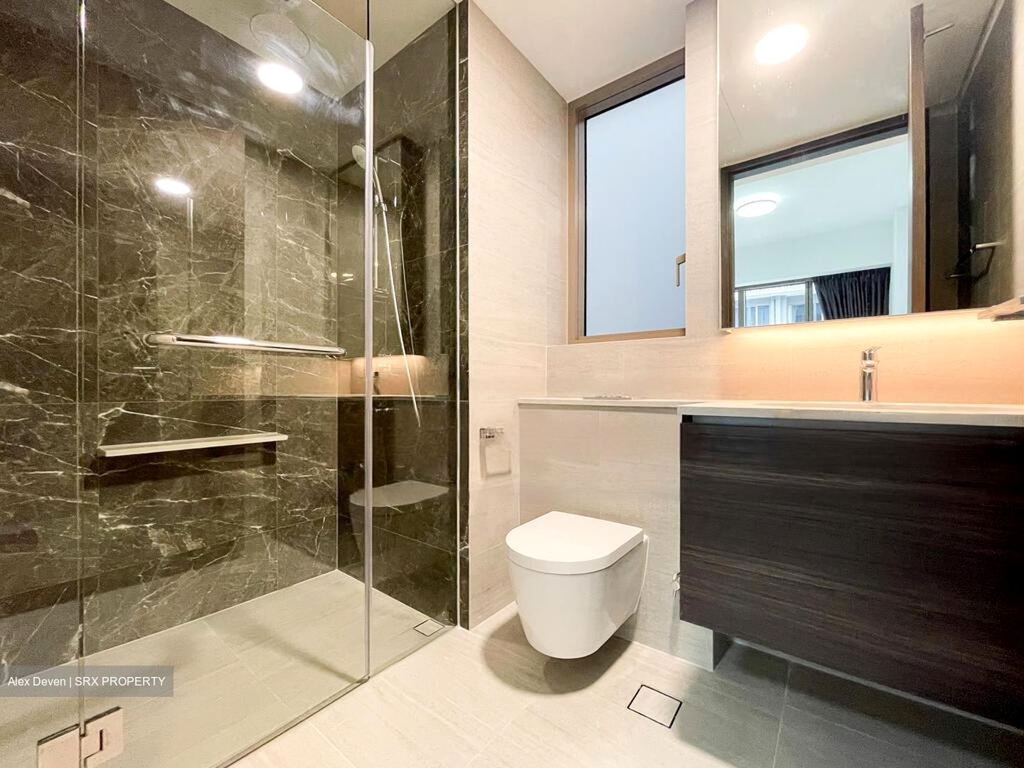 Pasir Ris Central Residences (D18), Condominium #460391731